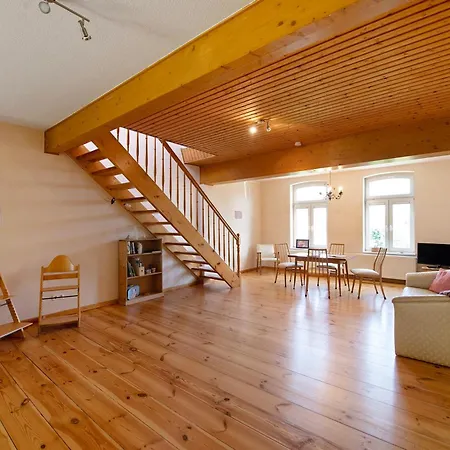 Appartement Gutshaus Am Teich à Neukloster Extérieur photo